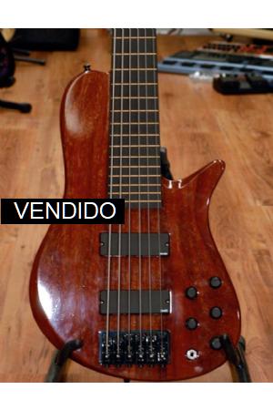 Elvira Singlecut 6 fretless Elvira Singlecut 6 fretless
